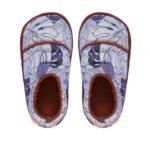 Pantuflas floripondias de invierno para niños selva