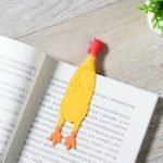 Señalador de libro gallina identificador de paginas - Imagen 3