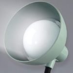 Lampara de mesa LED con carga USB - Imagen 5