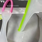Limpia vidrios plastico colores - Imagen 3