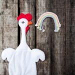 Dispenser de bolsas gallina Etelvina Blanca con lunares Negros - Imagen 3