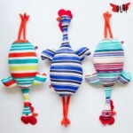 Dispenser de bolsas gallina Etelvina Blanca con lunares Negros - Imagen 7