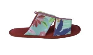 Pantuflas Floripondias chancletas de mujer modelo Ananá - Imagen 8