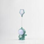 Velador flexible astronauta led usb Rerargable portable - Imagen 6