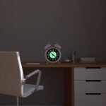 Reloj despertador antiguo doble campana fluorescente - Imagen 15