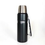Botella Termo con pico cebador Thermos 1,2L - Negro - Imagen 3